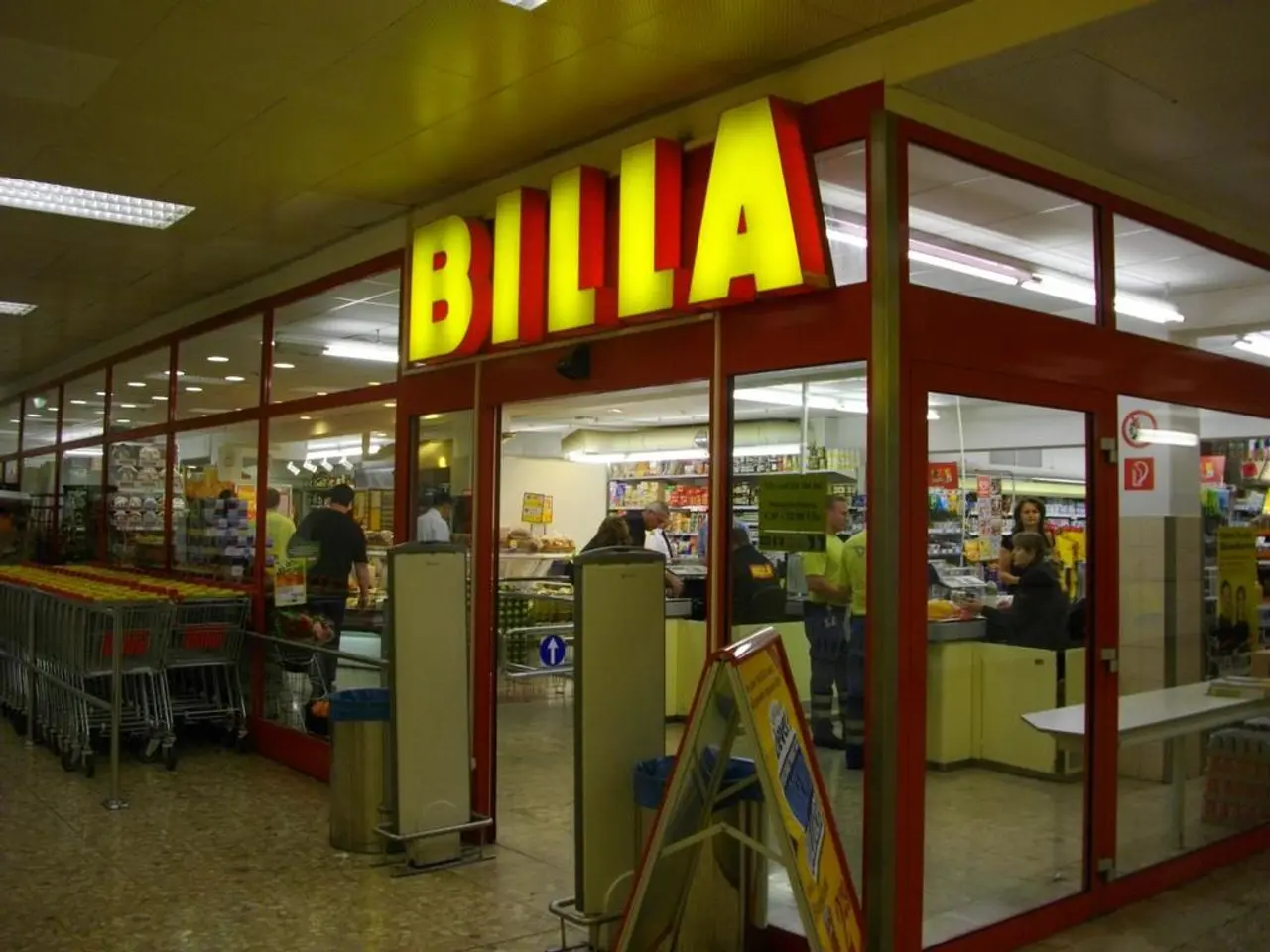 Enhancing Cash Fluidity: 6 Verified Techniques for Small-Scale Enterprises