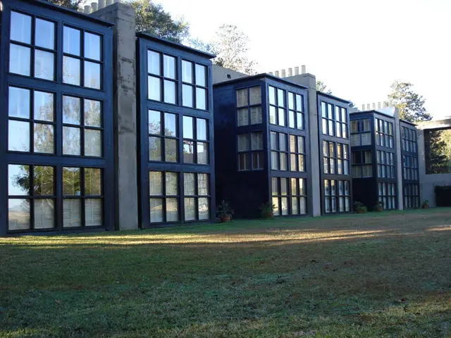 Soaring Real Estate Prices, Significant Revival of Family Homes