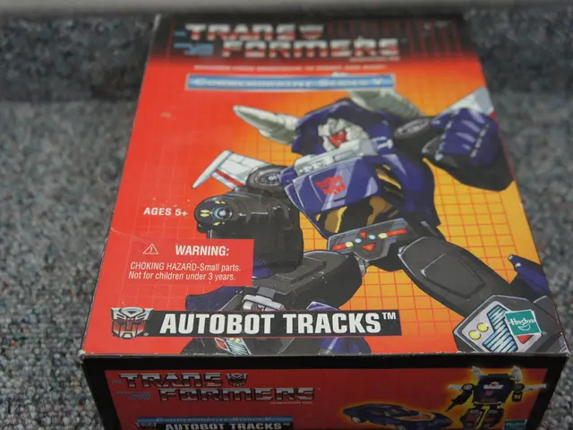 Tech Expert Dan Ives Forecasts a Robust Second Half for Technology Sector. Two Leading Artificial...