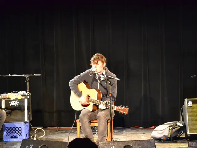 Music in stores boosts sales: Survey finds