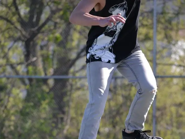 Secured ownership of Hamburg's single indoor skating arena confirmed