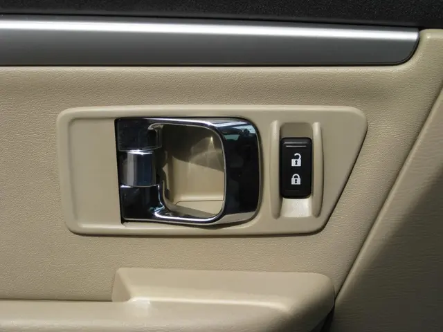 Federal authorities launch probe of 174,000 Tesla Model Y vehicles due to door handle malfunctions