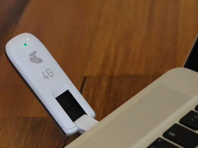 Exclusive savings for top-tier Bitpanda users: 50% off Dashlane premium subscription!